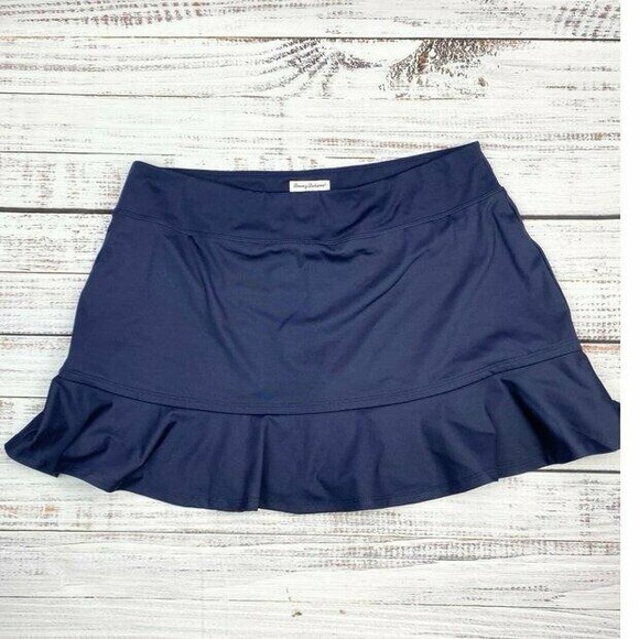 Tommy Bahama | Golf Skort - Picture 2 of 8